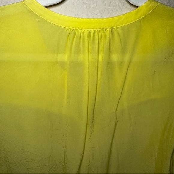 104. Daniel Rainn 100% Silk Yellow Sleeveless Blouse Tank Top - Picture 10 of 11